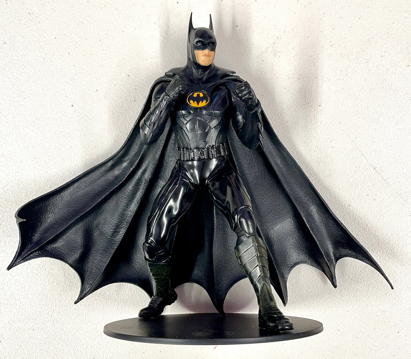 McFarlane Toys The Flash Movie – 12” Batman Statue (Loose)